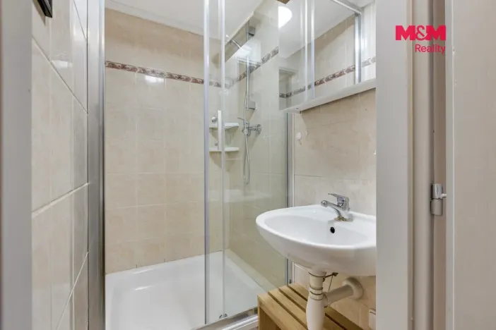 Prodej rodinného domu, Karlštejn, 61 m2