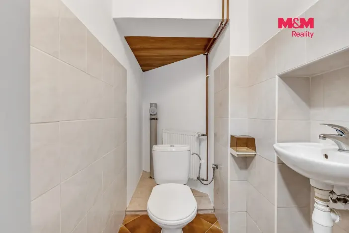 Prodej rodinného domu, Karlštejn, 61 m2