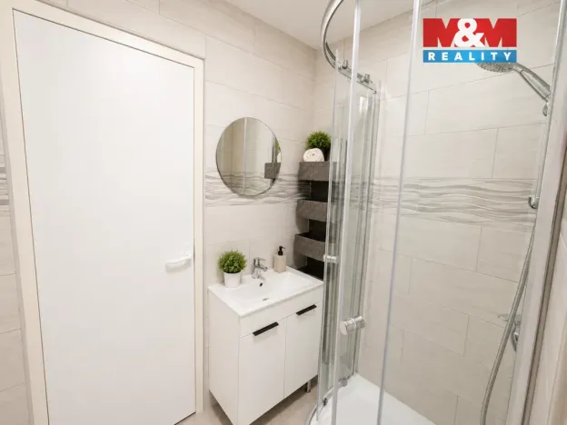 Pronájem bytu 1+1, Jirkov, Generála Svobody, 33 m2