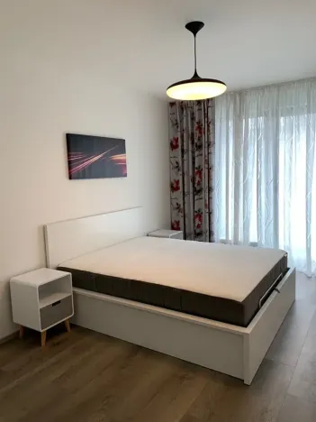 Pronájem bytu 2+kk, Praha - Karlín, Nekvasilova, 67 m2