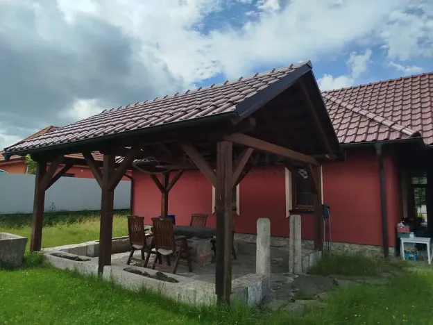 Pronájem rodinného domu, Lipí, 140 m2
