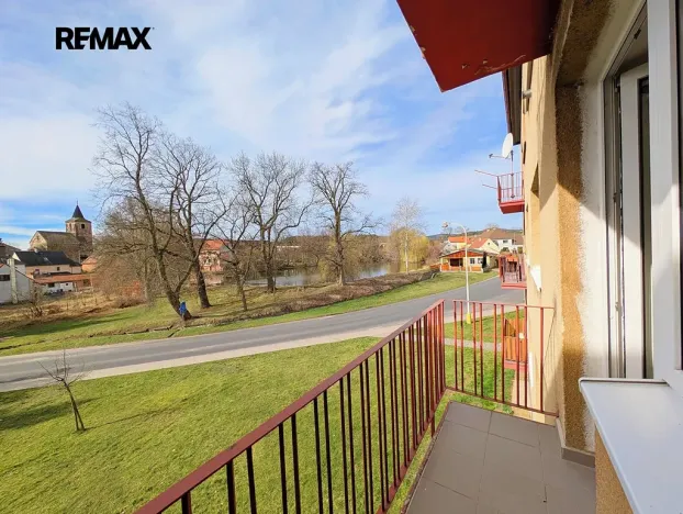 Pronájem bytu 3+kk, Vroutek, Nádražní, 60 m2