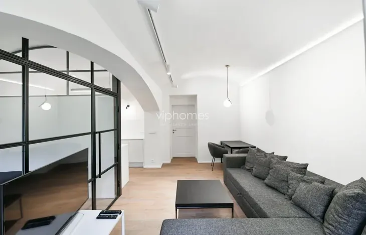 Pronájem bytu 2+kk, Praha - Vinohrady, Laubova, 50 m2