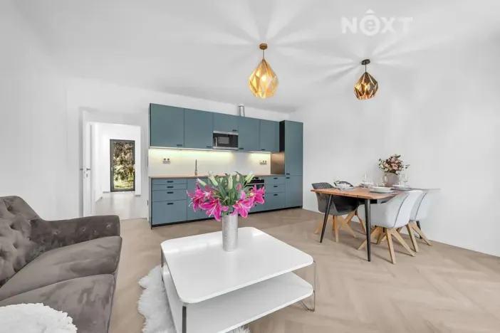 Prodej bytu 1+kk, Praha - Bohnice, V Zámcích, 44 m2