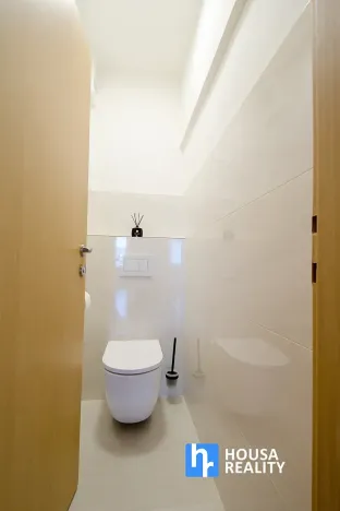Pronájem bytu 4+1, Praha - Nusle, U družstva Repo, 96 m2