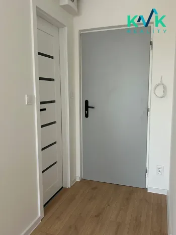 Prodej bytu 1+kk, Karlovy Vary, Fibichova, 20 m2