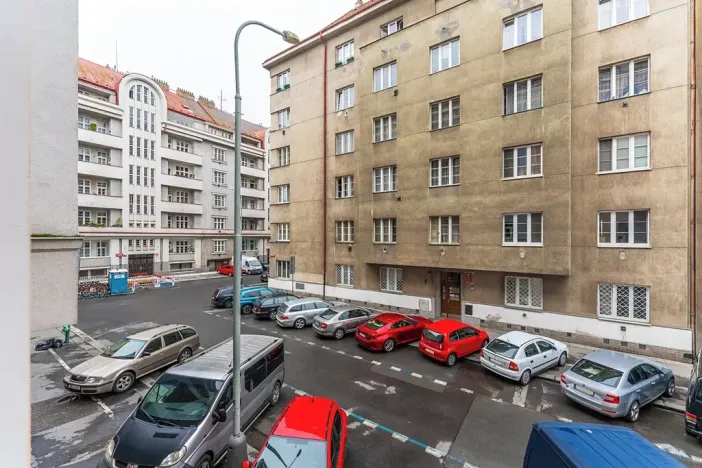 Prodej bytu 2+kk, Praha - Žižkov, Buchovcova, 46 m2