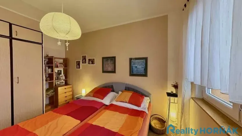 Prodej bytu 2+1, Praha - Malešice, Tuchorazská, 51 m2