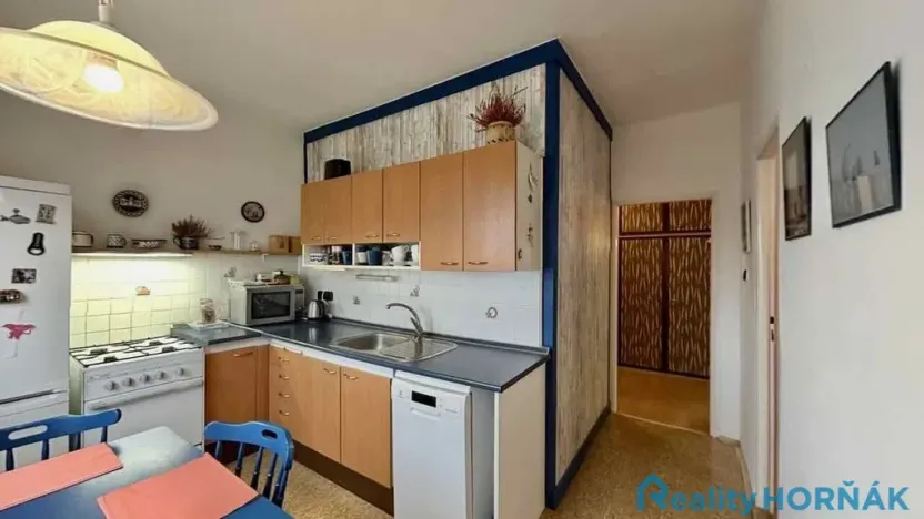 Prodej bytu 2+1, Praha - Malešice, Tuchorazská, 51 m2
