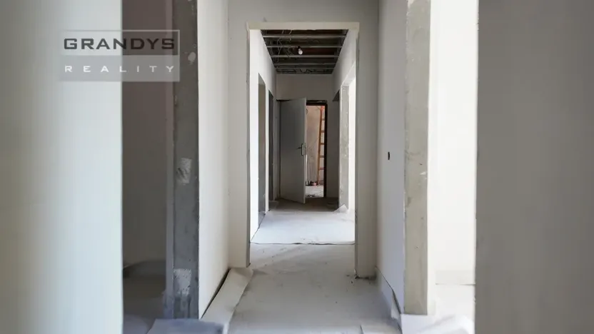 Prodej ubytování, Okna, 630 m2
