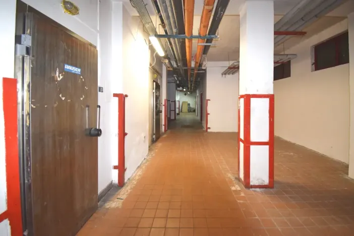 Pronájem skladu, Plzeň - Lobzy, Sousedská, 300 m2