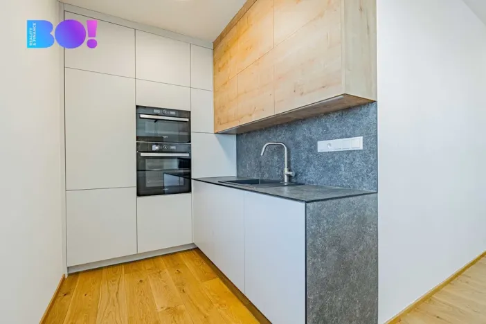 Prodej bytu 3+1, Opava, Palackého, 81 m2