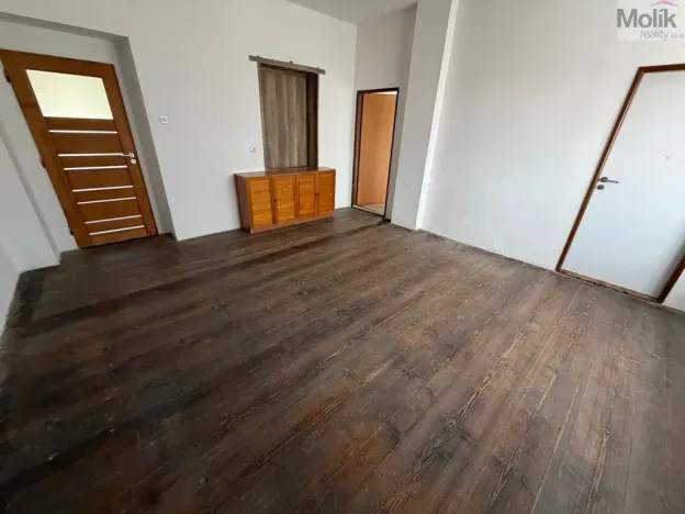 Prodej rodinného domu, Třebenice, Loucká, 148 m2