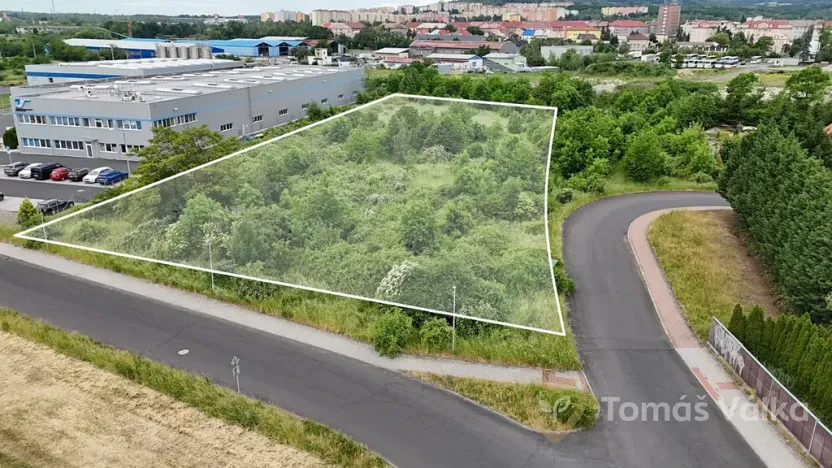 Prodej komerčního pozemku, Jirkov, 7310 m2