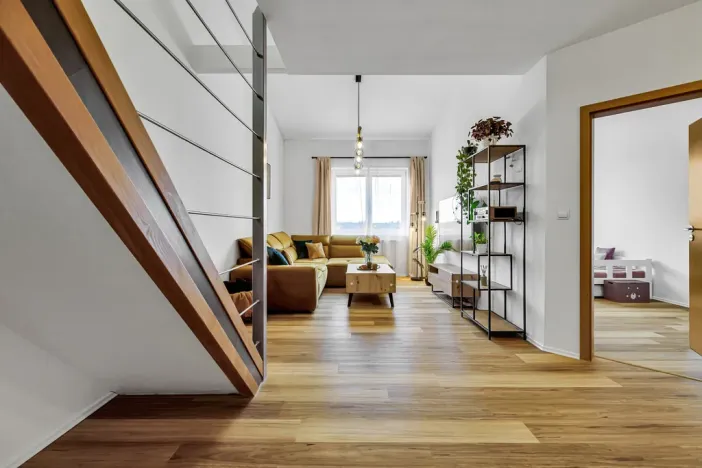 Prodej bytu 3+kk, Šestajovice, Komenského, 116 m2