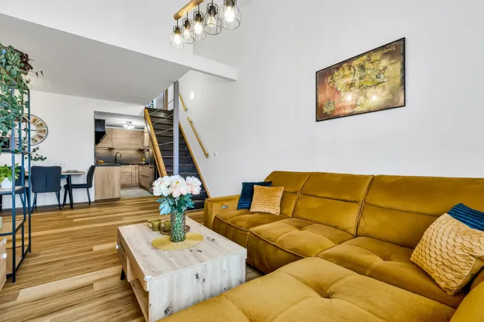 Prodej bytu 3+kk, Šestajovice, Komenského, 116 m2