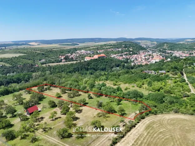 Prodej zahrady, Dolní Kounice, 4478 m2