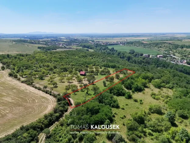 Prodej zahrady, Dolní Kounice, 4478 m2