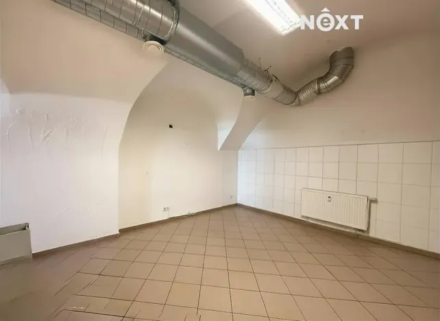 Pronájem obchodního prostoru, Prostějov, Pernštýnské nám., 62 m2