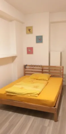 Pronájem bytu 1+kk, Praha, Sokolovská, 30 m2