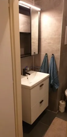 Pronájem bytu 1+kk, Praha, Sokolovská, 30 m2