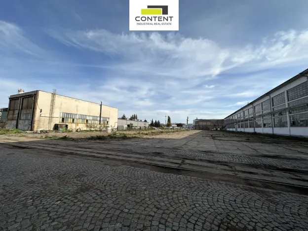 Pronájem komerčního pozemku, Hradec Králové - Kukleny, Pražská třída, 4000 m2