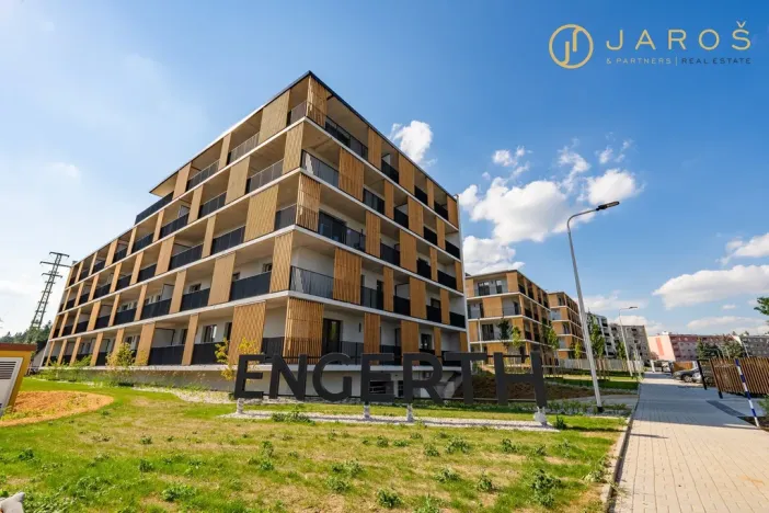 Pronájem bytu 3+kk, Kladno, U Engerthu, 129 m2