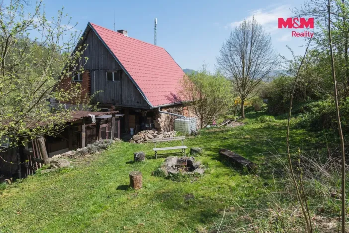 Prodej rodinného domu, Okounov, 200 m2