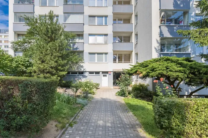 Prodej bytu 3+1, Praha - Vokovice, Evropská, 73 m2