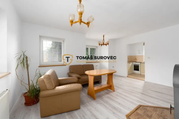 Prodej rodinného domu, Lešná, 190 m2