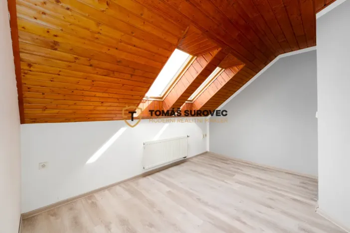 Prodej rodinného domu, Lešná, 190 m2