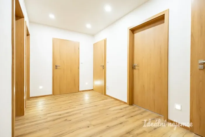 Pronájem bytu 3+kk, Praha - Vršovice, Baškirská, 85 m2