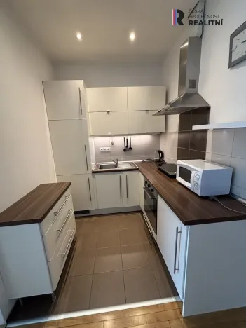 Prodej bytu 1+kk, Praha - Nusle, Jaurisova, 35 m2
