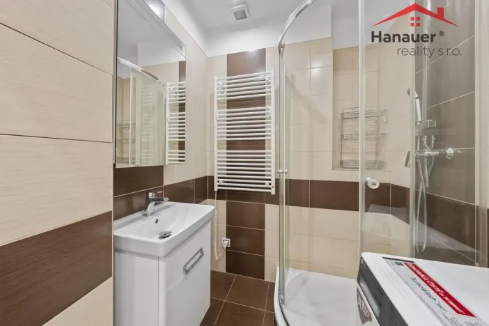 Prodej bytu 3+1, Děčín - Děčín II-Nové Město, Kamenická, 65 m2