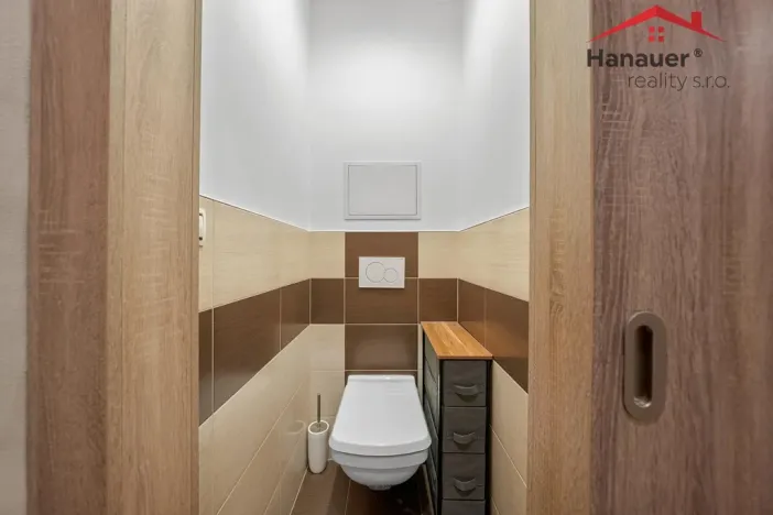 Prodej bytu 3+1, Děčín - Děčín II-Nové Město, Kamenická, 65 m2