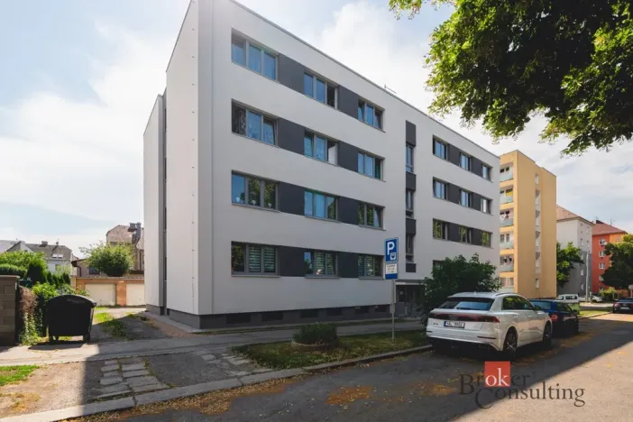 Prodej bytu 3+1, Plzeň - Východní Předměstí, Guldenerova, 88 m2