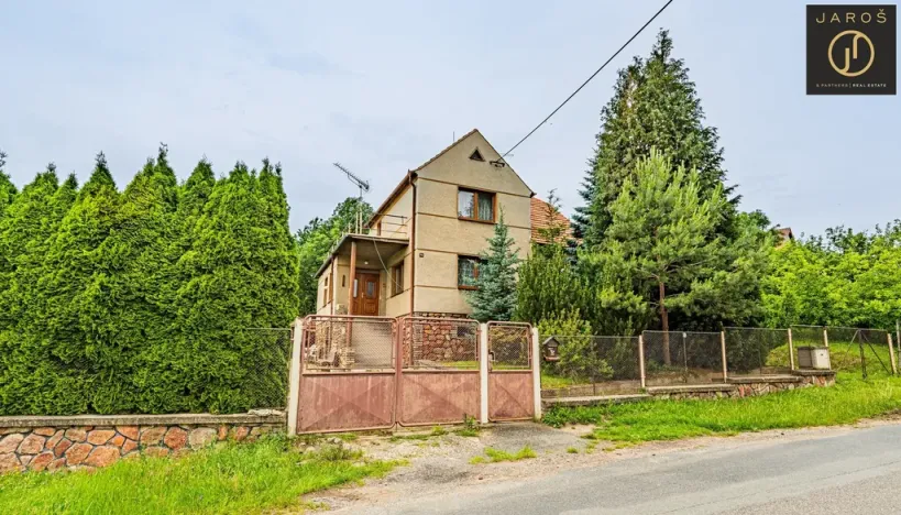 Prodej rodinného domu, Lhota, Jar. Podaného, 277 m2