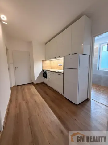 Prodej bytu 3+1, Olomouc - Hejčín, Ladova, 65 m2