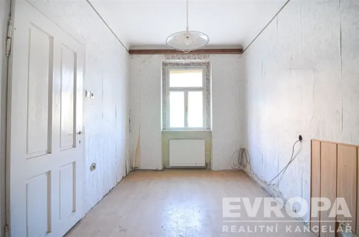 Prodej rodinného domu, Břeclav - Poštorná, Celnice-středisko služeb, 120 m2