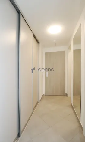 Pronájem bytu 2+kk, Praha - Háje, Sochorcova, 64 m2