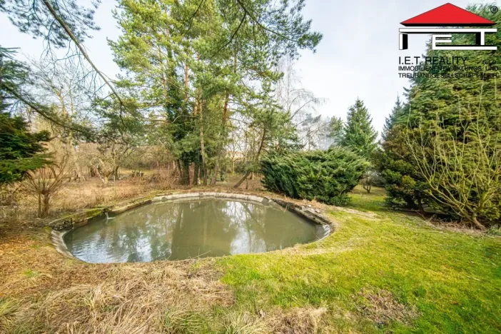 Prodej činžovního domu, Rynholec, nám. 1. máje, 561 m2