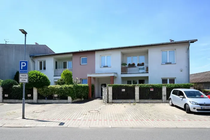Pronájem bytu 2+kk, Vestec, U Strouhy, 62 m2