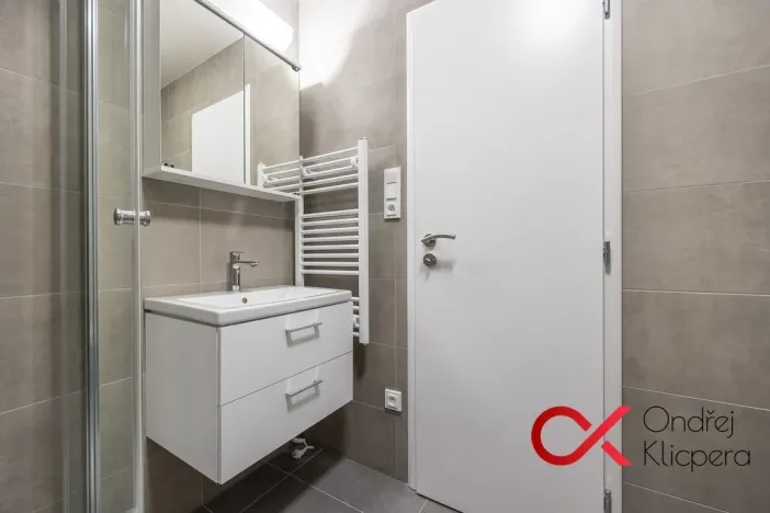 Pronájem bytu 3+1, Praha, Lamačova, 73 m2