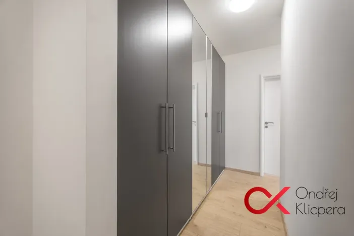 Pronájem bytu 3+1, Praha, Lamačova, 73 m2