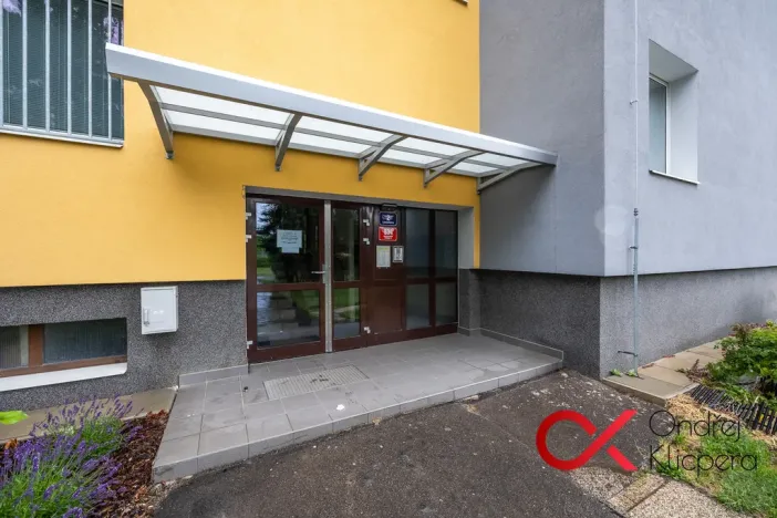 Pronájem bytu 3+1, Praha, Lamačova, 73 m2