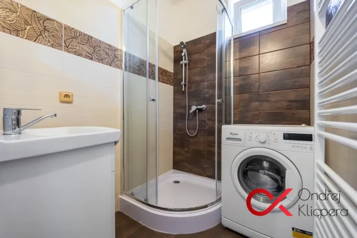 Prodej bytu 3+1, Kostelní Lhota, 75 m2