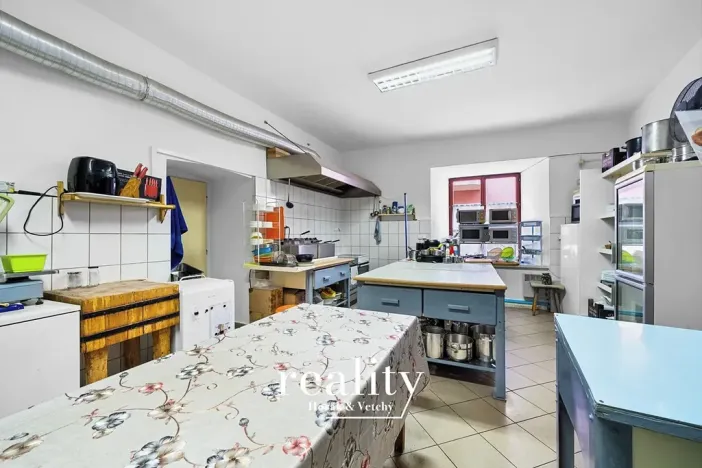 Pronájem obchodního prostoru, Znojmo, Horní náměstí, 115 m2