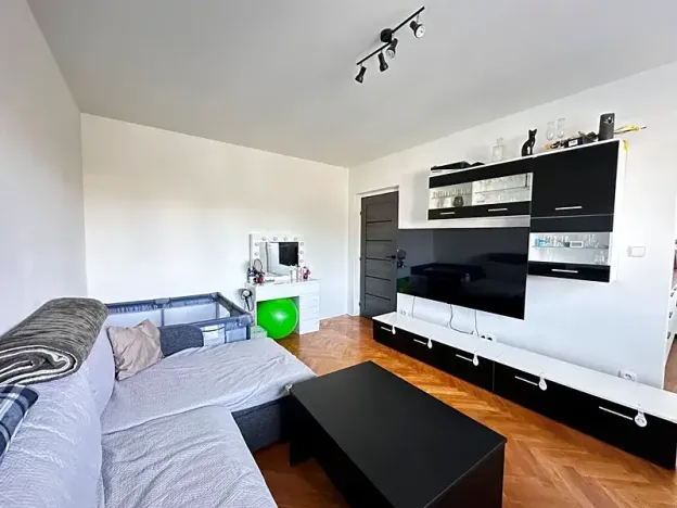 Prodej bytu 2+1, Hranice, Kpt. Jaroše, 53 m2