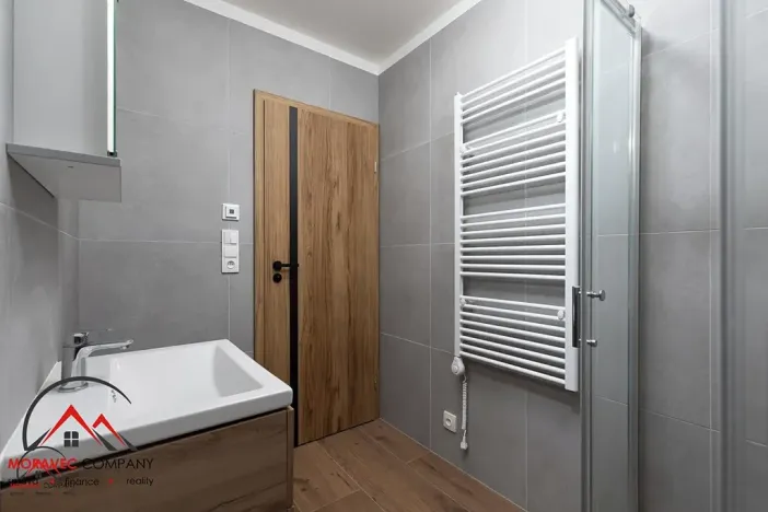Pronájem bytu 2+kk, Ostrava, Křišťanova, 41 m2