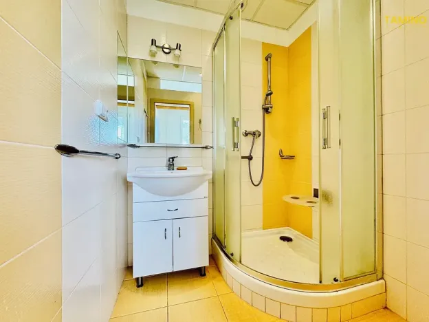 Pronájem bytu 3+1, Třebíč, Obránců míru, 71 m2